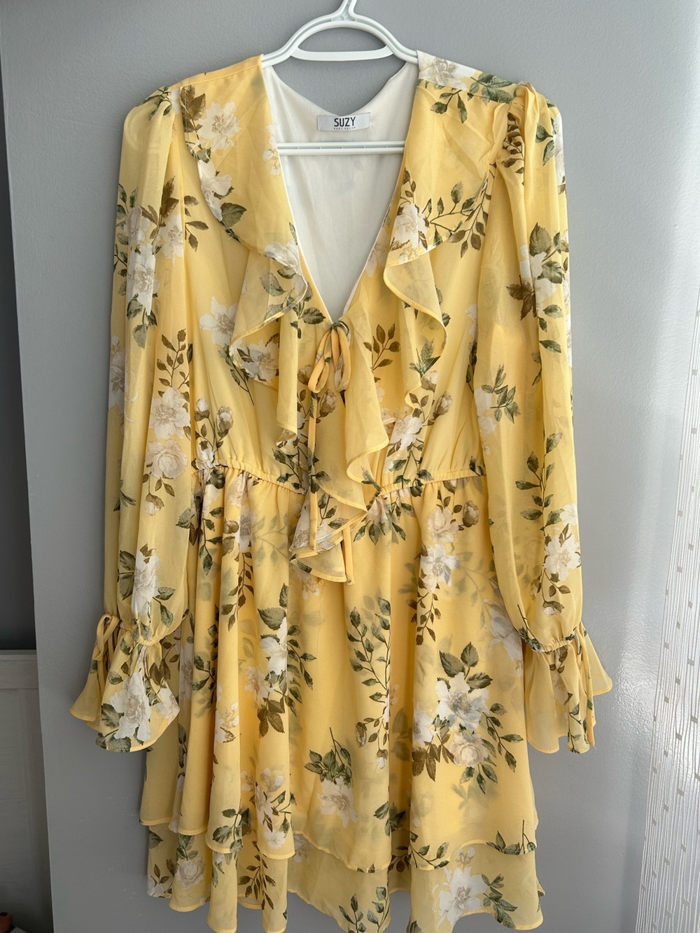 Suzy Yellow Floral Ruffle V-Neck Dress - Picture 1 of 12